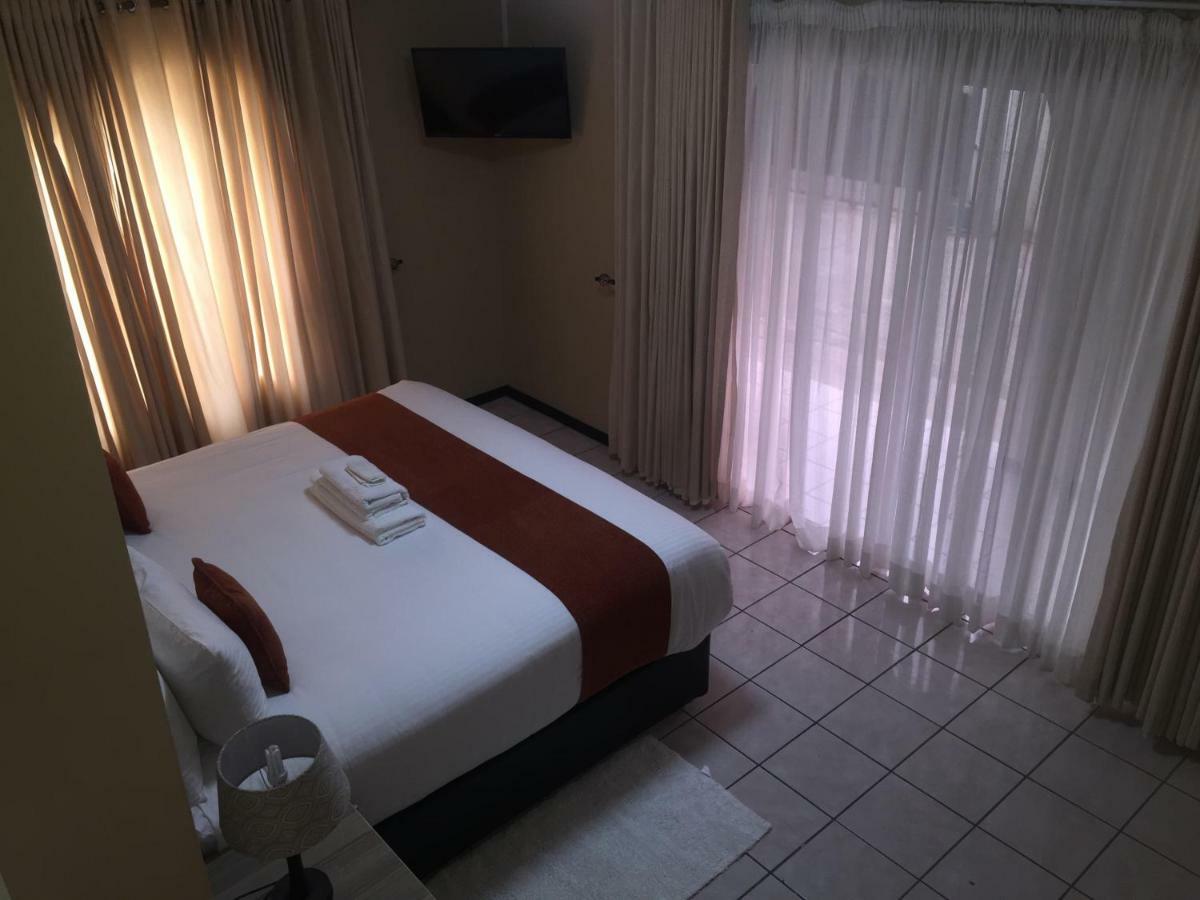 Bridgeville Guest House Gaborone Eksteriør bilde